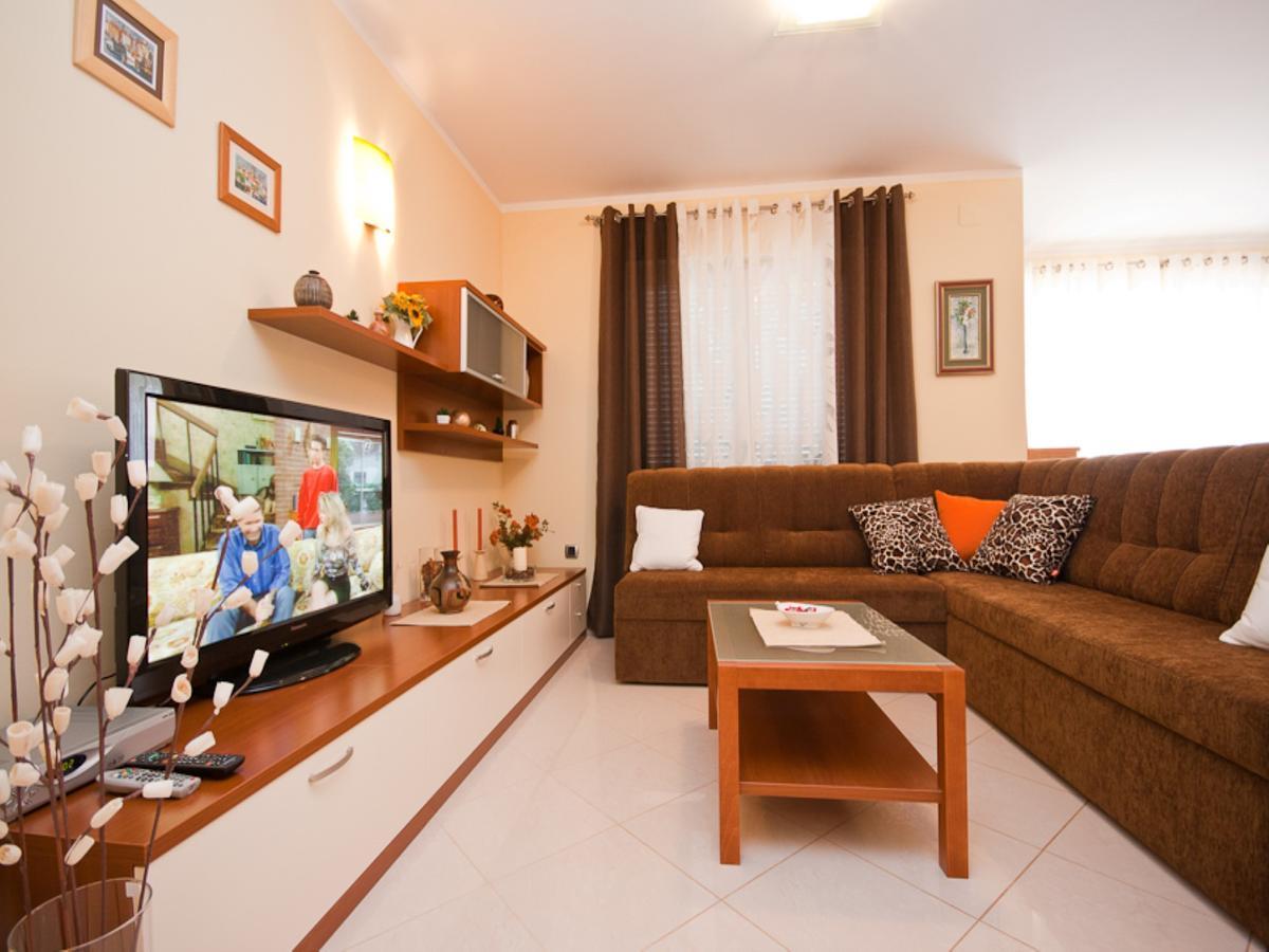 Apartments Lovorka Baska  Luaran gambar